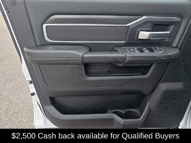 New 2026 RAM 2500 Big Horn AWD/4WD image 10