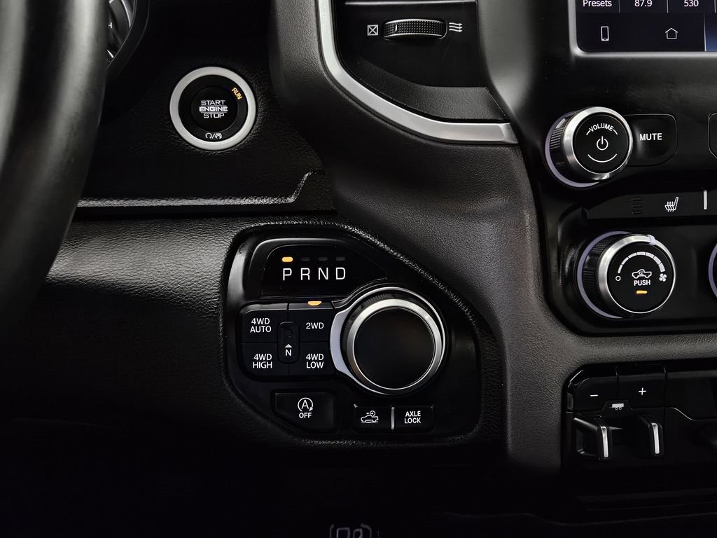 Used 2023 RAM 1500 Big Horn AWD/4WD image 16