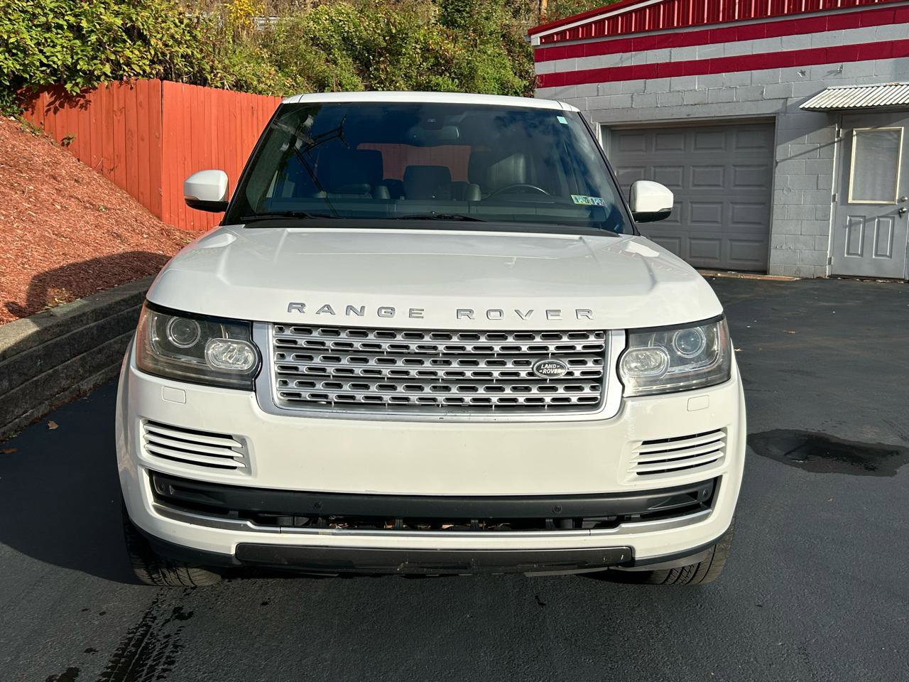 Used 2014 Land Rover Range Rover HSE AWD/4WD image 8
