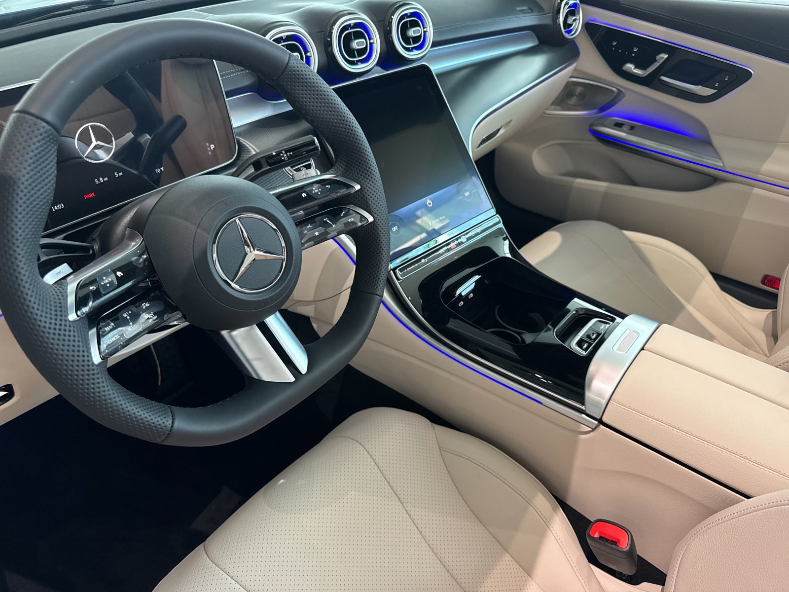 New 2027 Mercedes-Benz CLE 300 4MATIC Cabriolet image 10