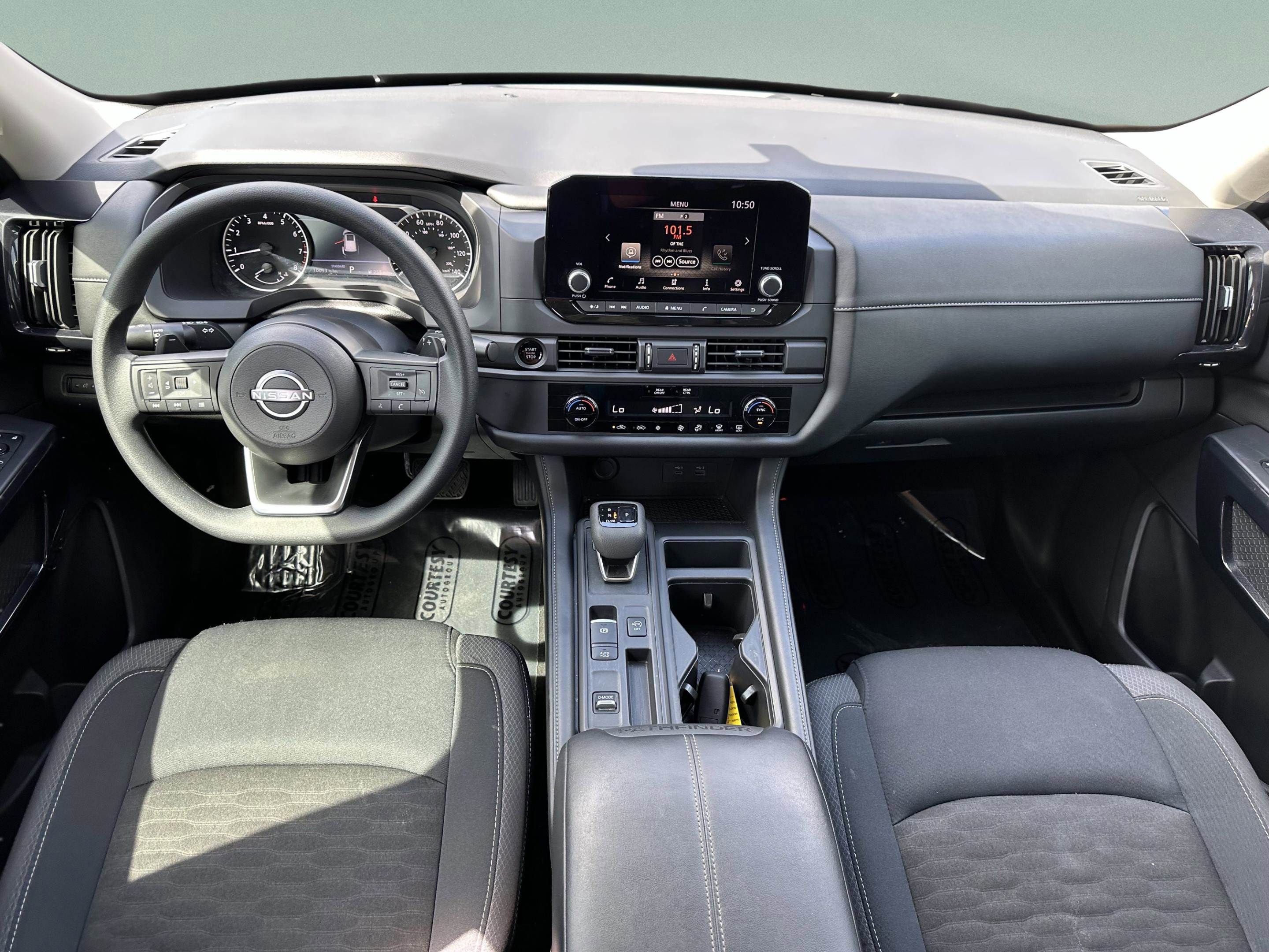 Certified 2025 Nissan Pathfinder S FWD image 12