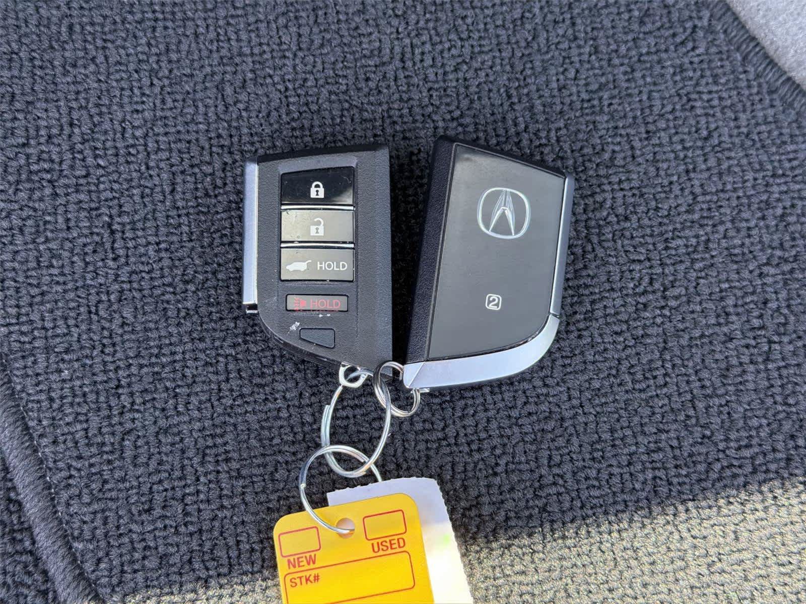 Used 2024 Acura MDX SH-AWD w/ Technology Package image 22