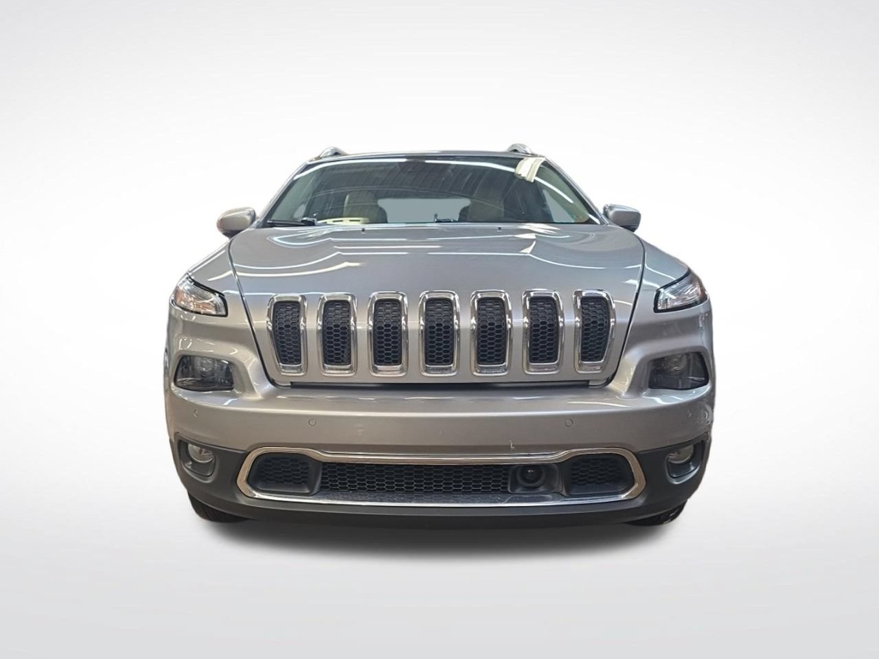 Used 2015 Jeep Cherokee Limited w/ Luxury Group AWD/4WD video 2