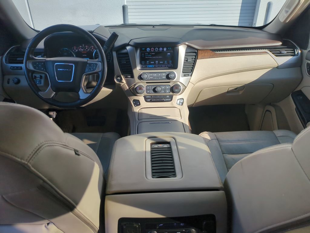 Used 2018 GMC Yukon XL Denali w/ Open Road Package image 17