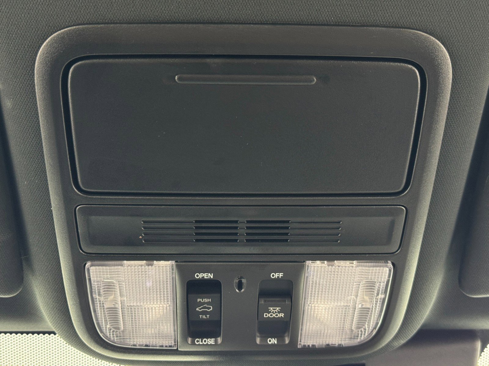 Used 2019 Honda Passport EX-L image 33