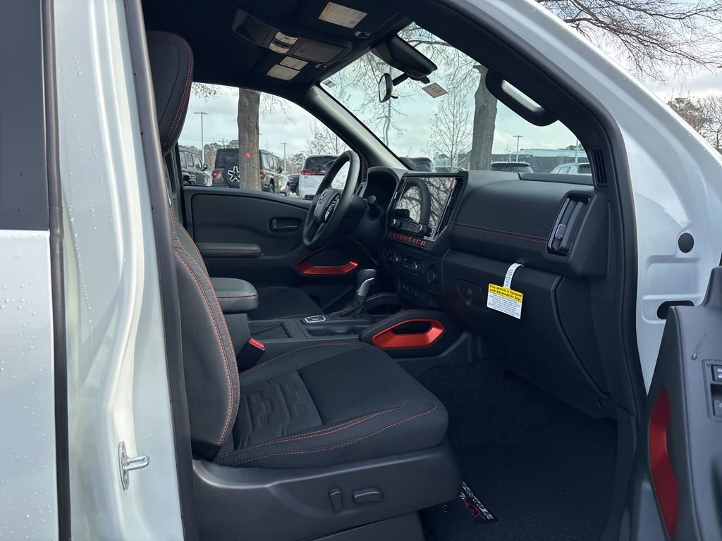 New 2026 Nissan Frontier PRO-4X w/ Pro-4x Convenience Package image 18