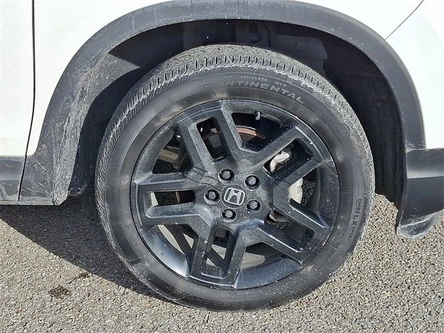 Used 2025 Honda Passport Black Edition image 8