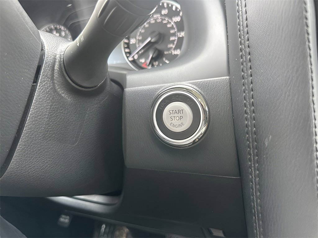 Used 2023 Nissan Armada SL image 26