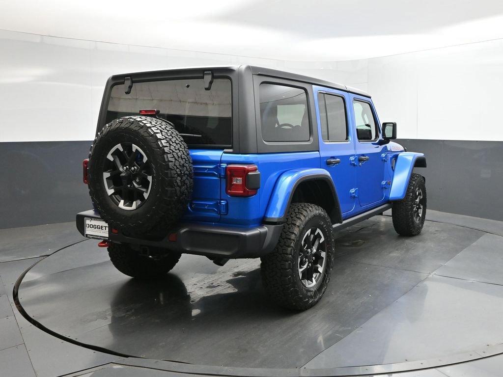 New 2025 Jeep Wrangler Unlimited Rubicon w/ Technology Group image 11