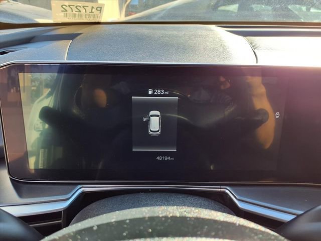 Used 2024 Kia Sorento S image 16