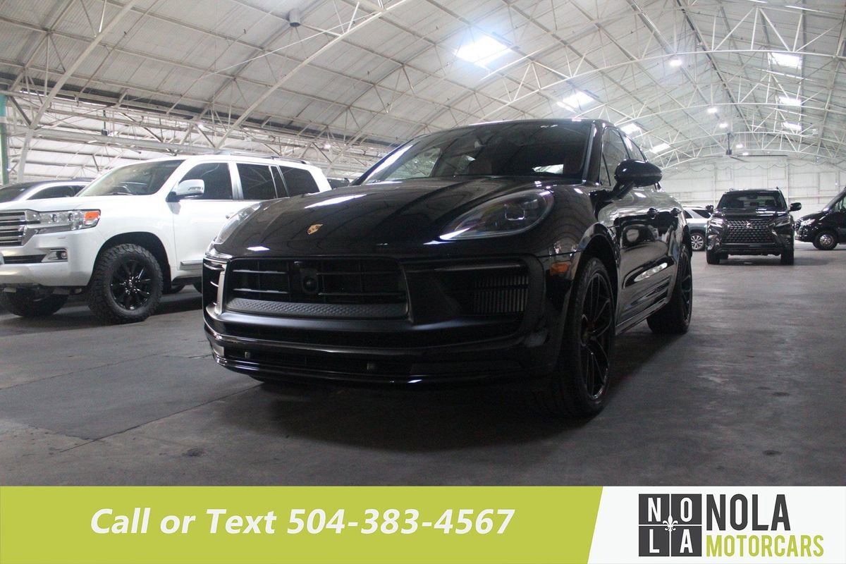 Used 2023 Porsche Macan GTS image 2