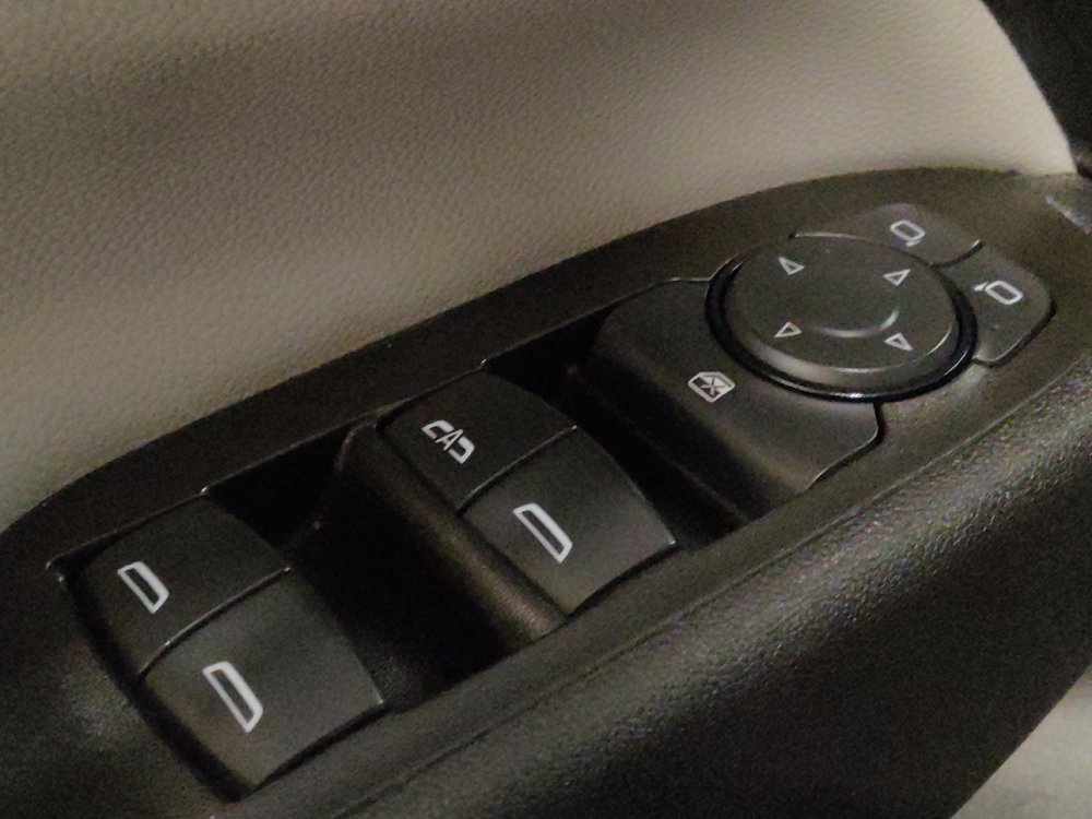 Used 2024 Chevrolet Equinox LS w/ Driver Confidence II Package image 27