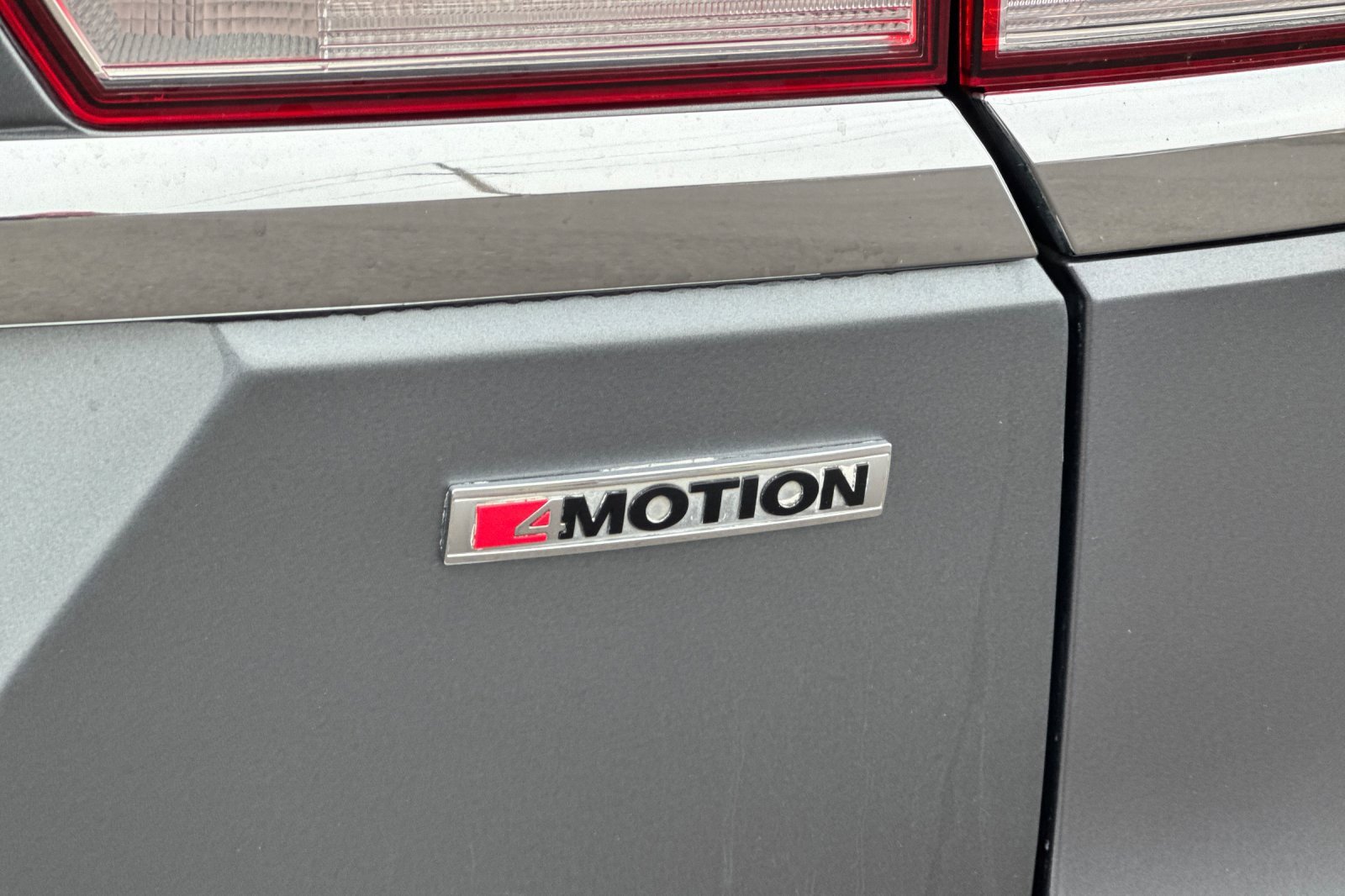 Used 2022 Volkswagen Atlas SEL Premium image 33