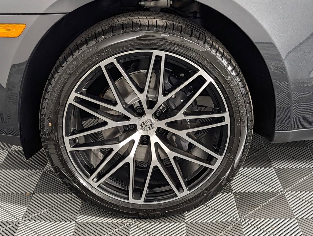 New 2026 Porsche Macan image 11
