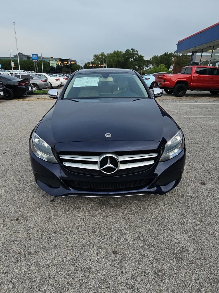 Used 2018 Mercedes-Benz C 300 Sedan image 2