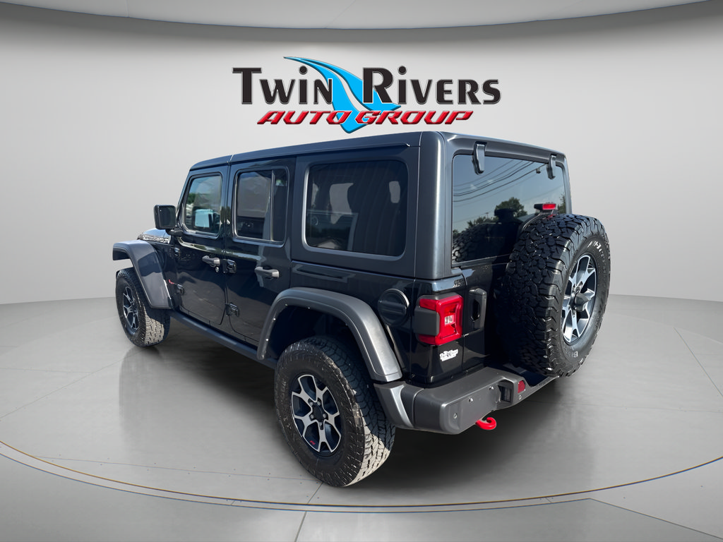 Used 2022 Jeep Wrangler Unlimited Rubicon w/ Cold Weather Group AWD/4WD image 2