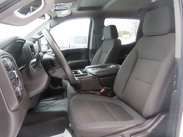 Used 2021 Chevrolet Silverado 1500 Custom w/ Custom Max Trailering Package AWD/4WD image 18