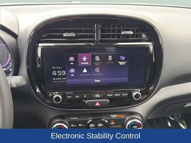Used 2025 Kia Soul S FWD image 10