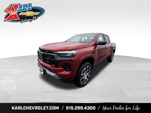 Used 2024 Chevrolet Colorado Z71 w/ Z71 Convenience Package 2