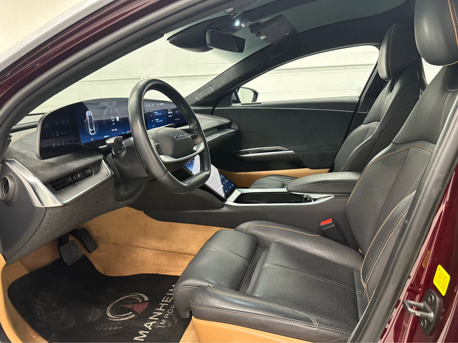 Used 2023 Lucid Air Grand Touring image 9