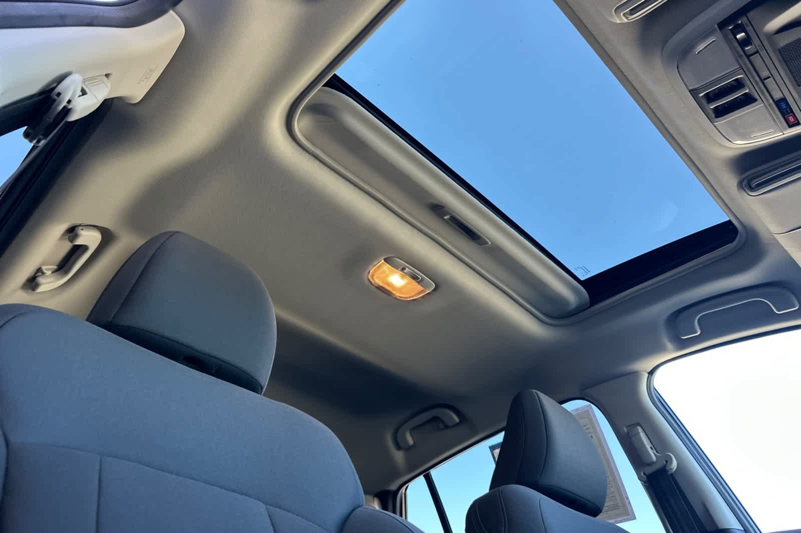 Certified 2026 Subaru Crosstrek 2.0i Premium AWD/4WD image 16