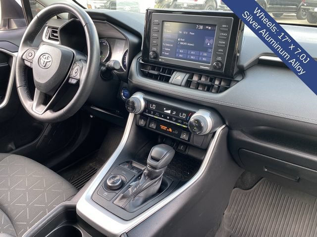 Used 2021 Toyota RAV4 XLE w/ Convenience Package AWD/4WD image 15