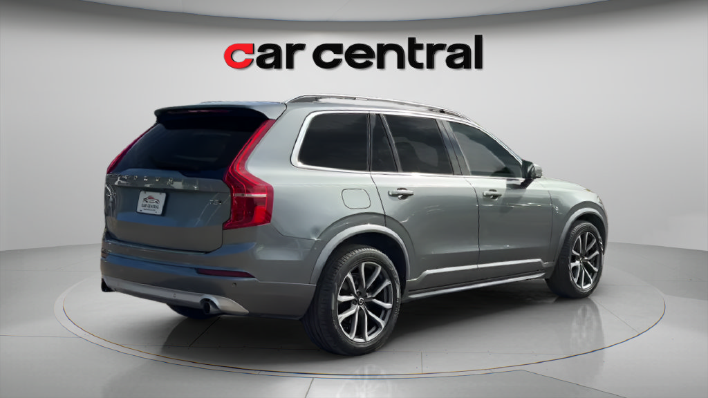Used 2019 Volvo XC90 T5 Momentum w/ Multimedia Package AWD/4WD image 6