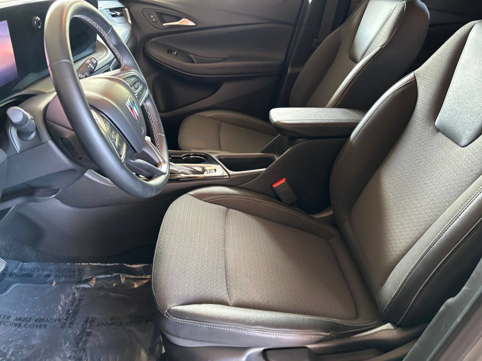 Used 2025 Buick Encore GX Preferred FWD image 25