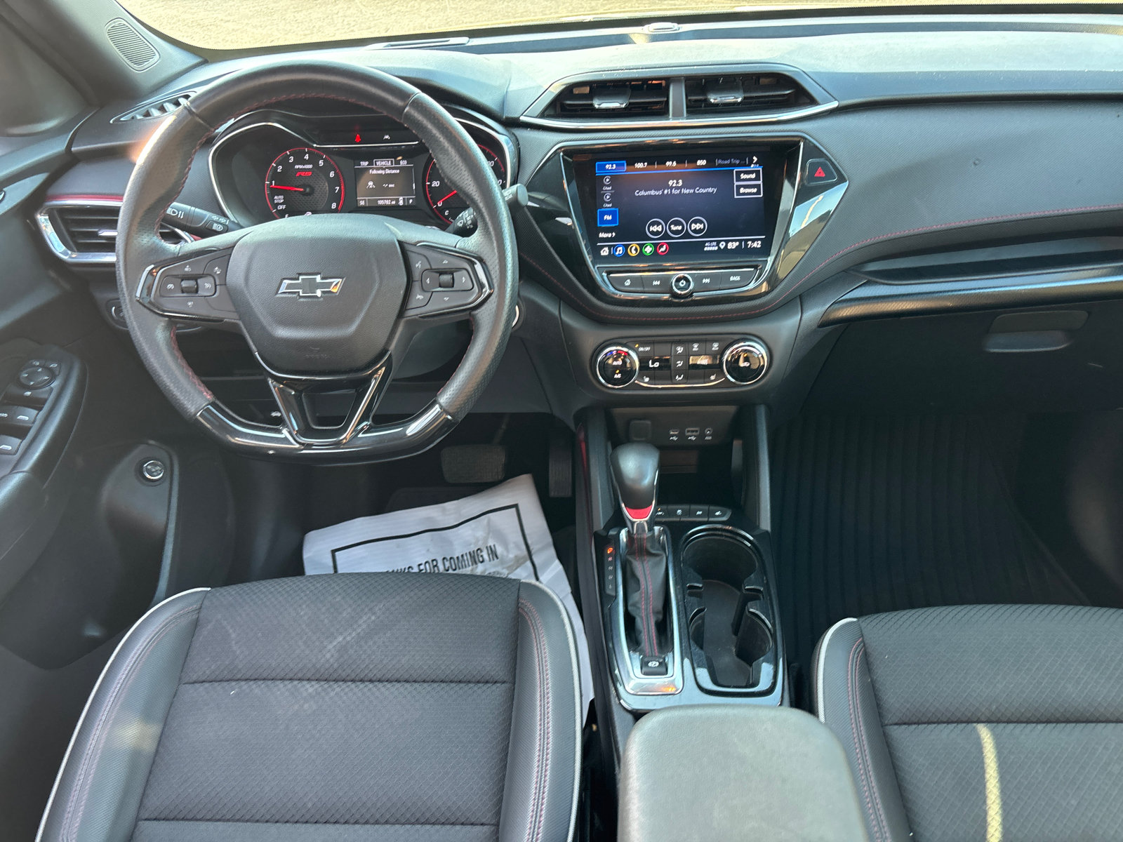 Used 2021 Chevrolet TrailBlazer RS w/ Sun and Liftgate Package FWD image 28