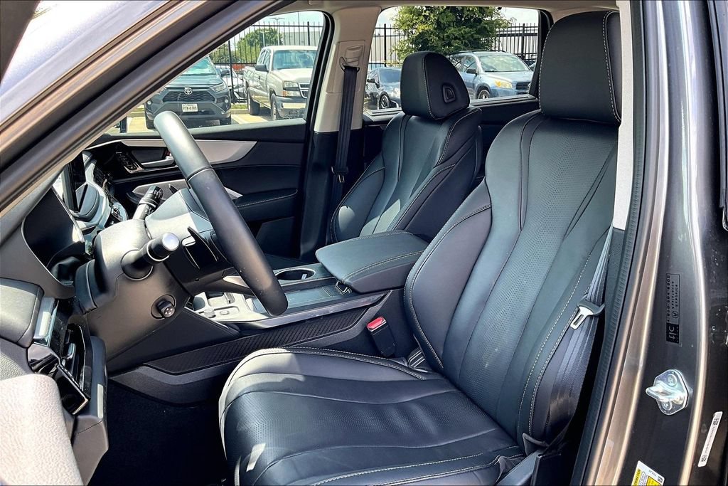 Certified 2026 Acura MDX w/ Technology Package FWD image 29