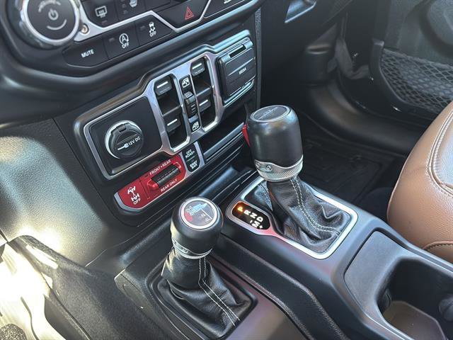 Used 2023 Jeep Gladiator Rubicon w/ Cold Weather Group image 25