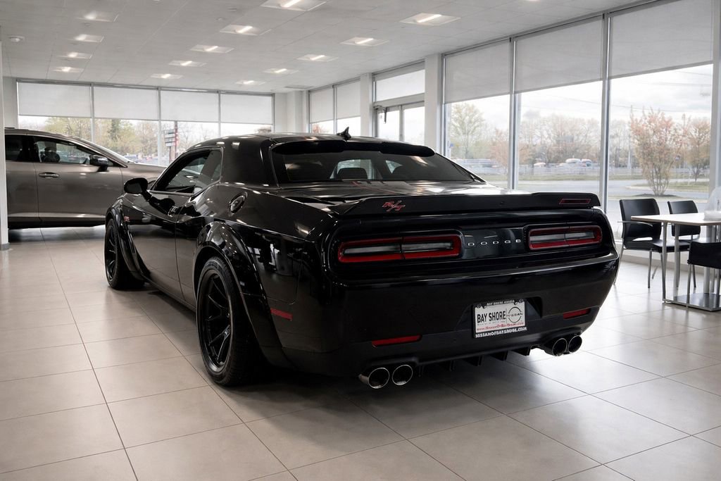 Used 2023 Dodge Challenger R/T Scat Pack RWD image 3
