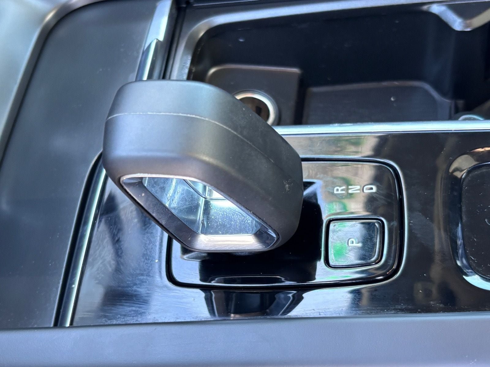 Used 2024 Volvo S60 B5 Core FWD image 32