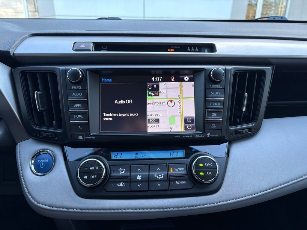 Used 2018 Toyota RAV4 Limited w/ Advanced Technology Package image 18