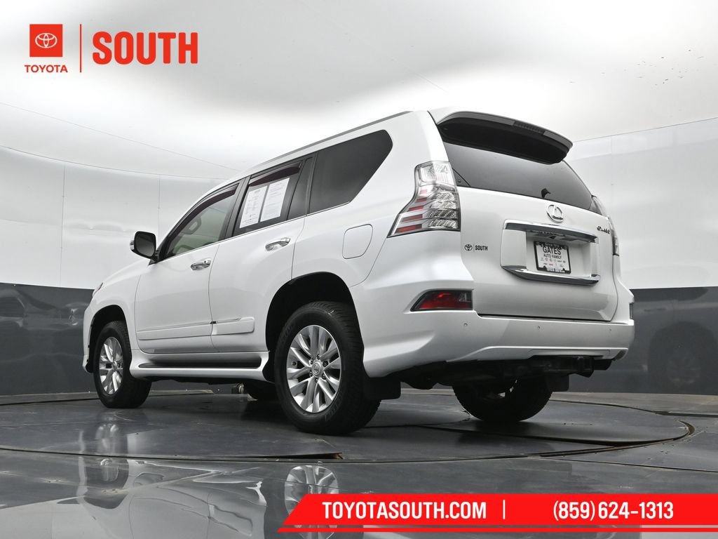 Used 2017 Lexus GX 460 AWD/4WD image 50