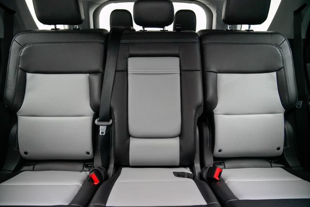 Used 2024 Ford Explorer XLT w/ Equipment Group 202A AWD/4WD image 27