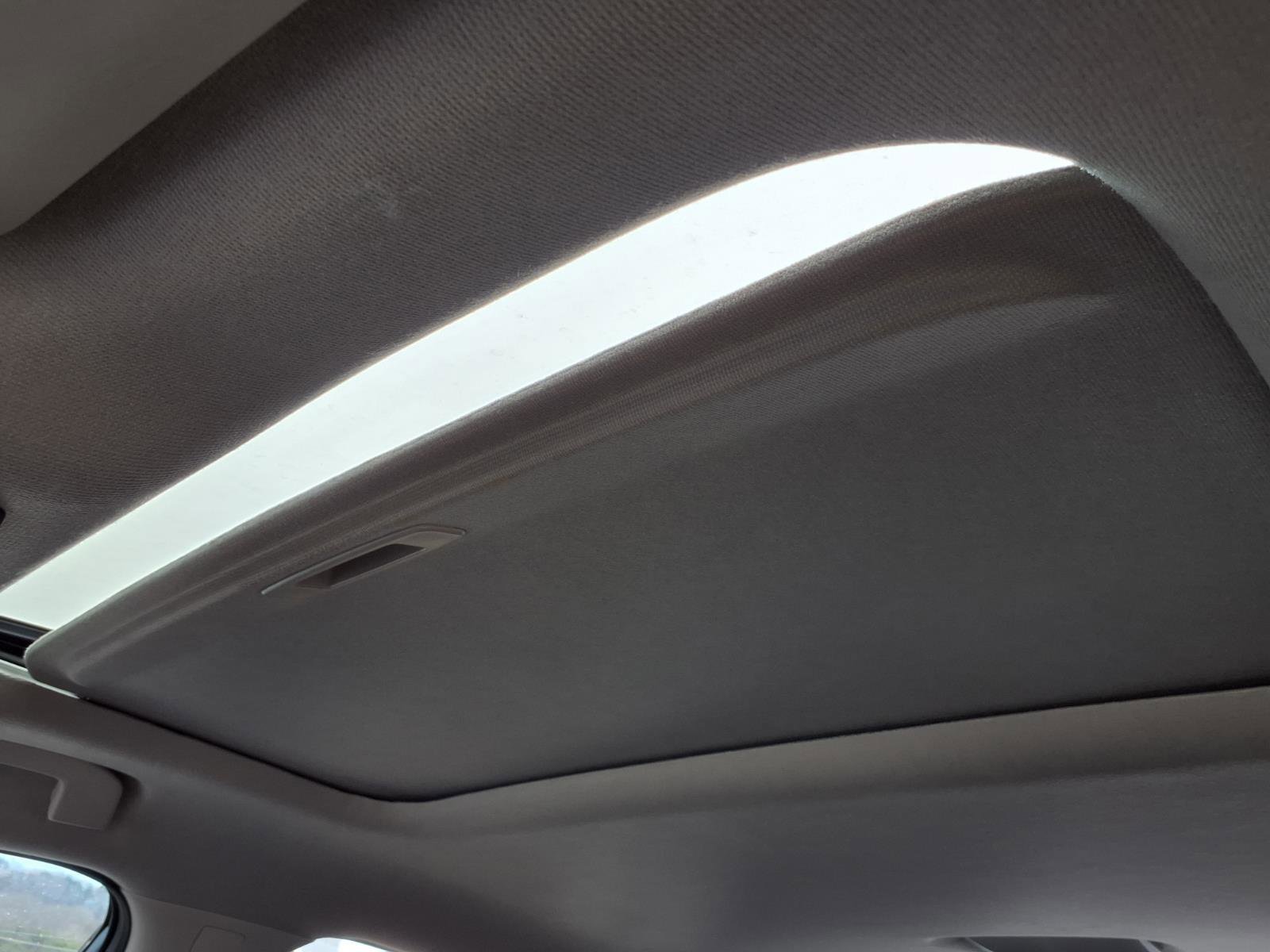 Certified 2025 Nissan Sentra SR w/ SR Premium Package image 23