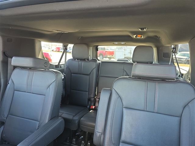 Certified 2022 Chevrolet Suburban RST w/ Sport Performance Package AWD/4WD image 28