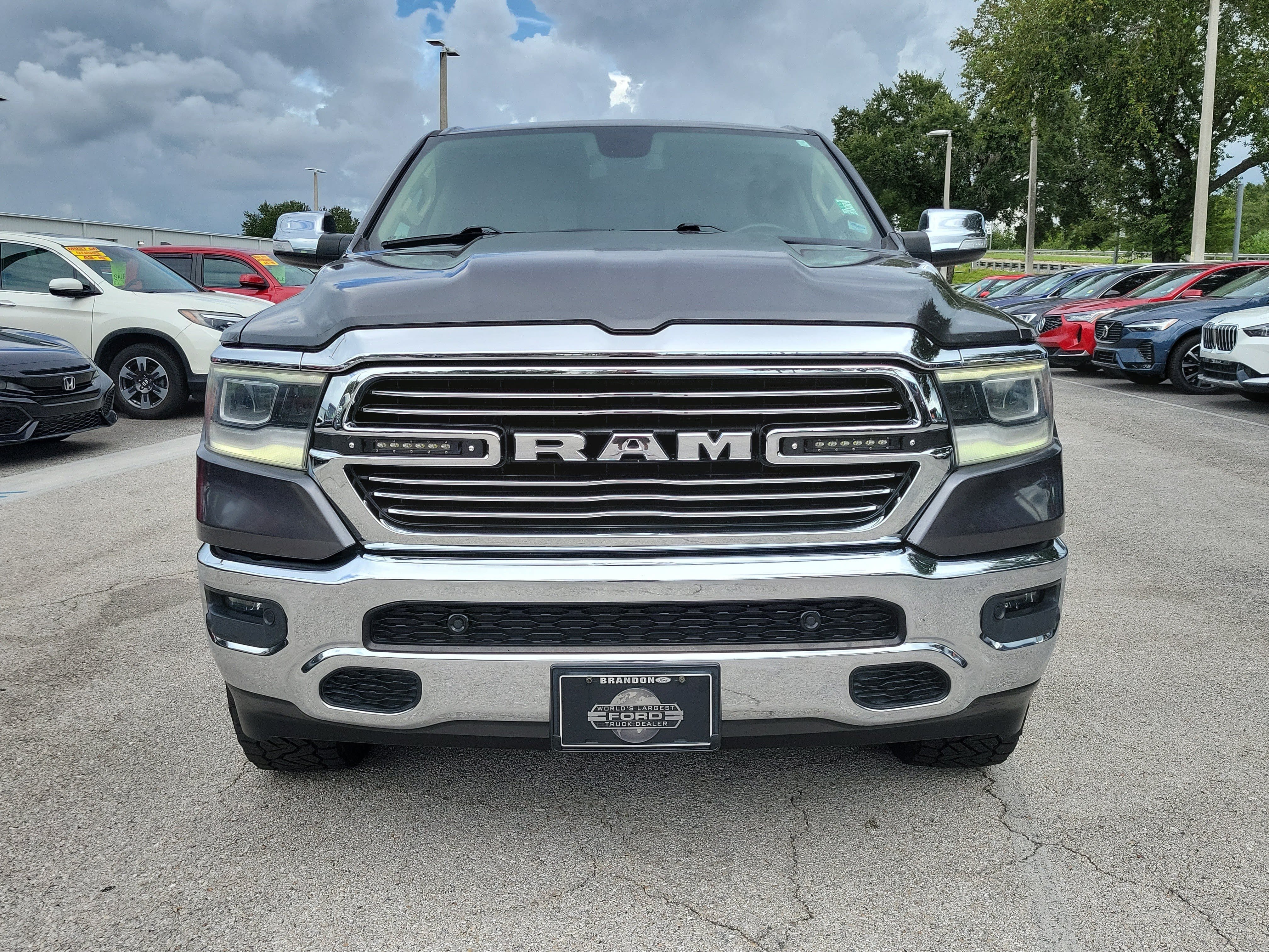 Used 2019 RAM 1500 Laramie RWD image 2