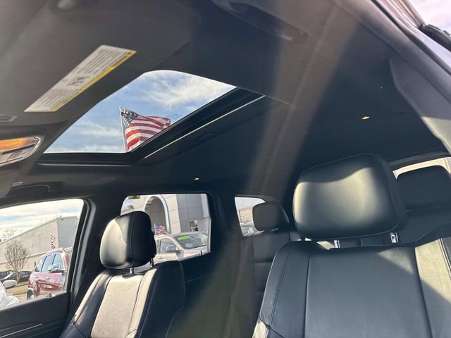 Used 2018 Jeep Grand Cherokee Limited image 18