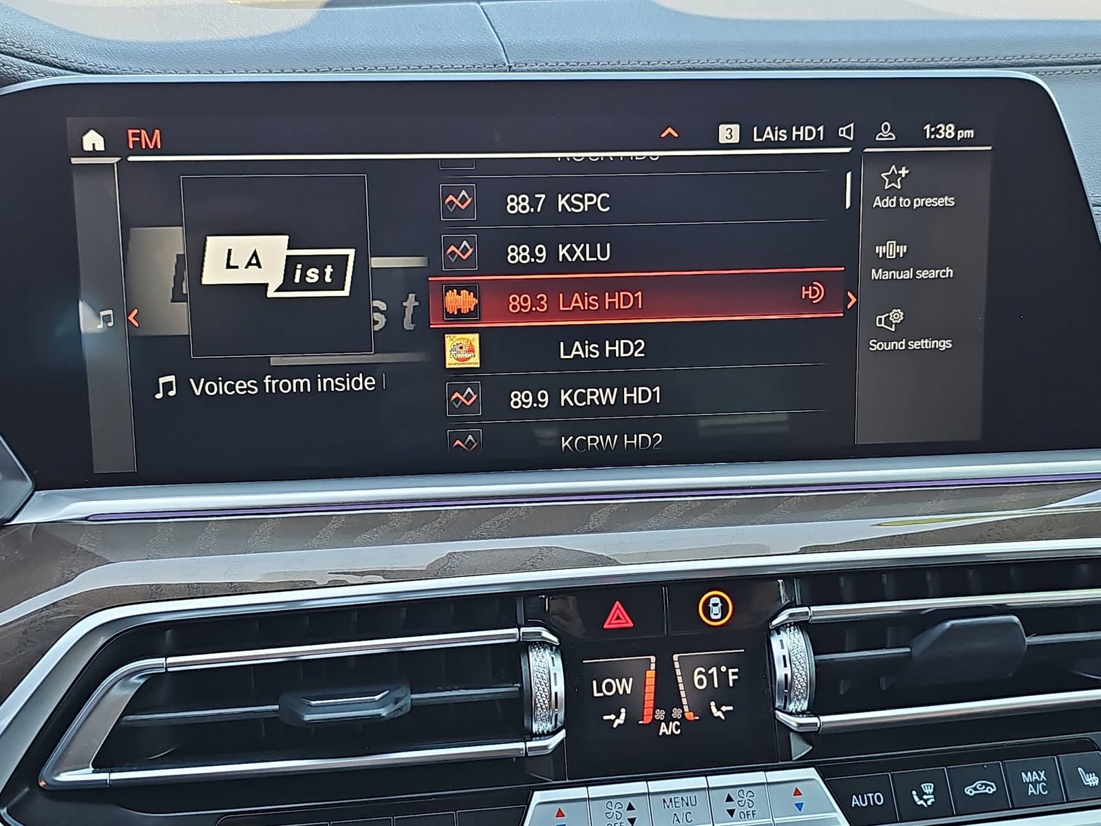 Used 2023 BMW X5 sDrive40i w/ Parking Assistance Package image 23