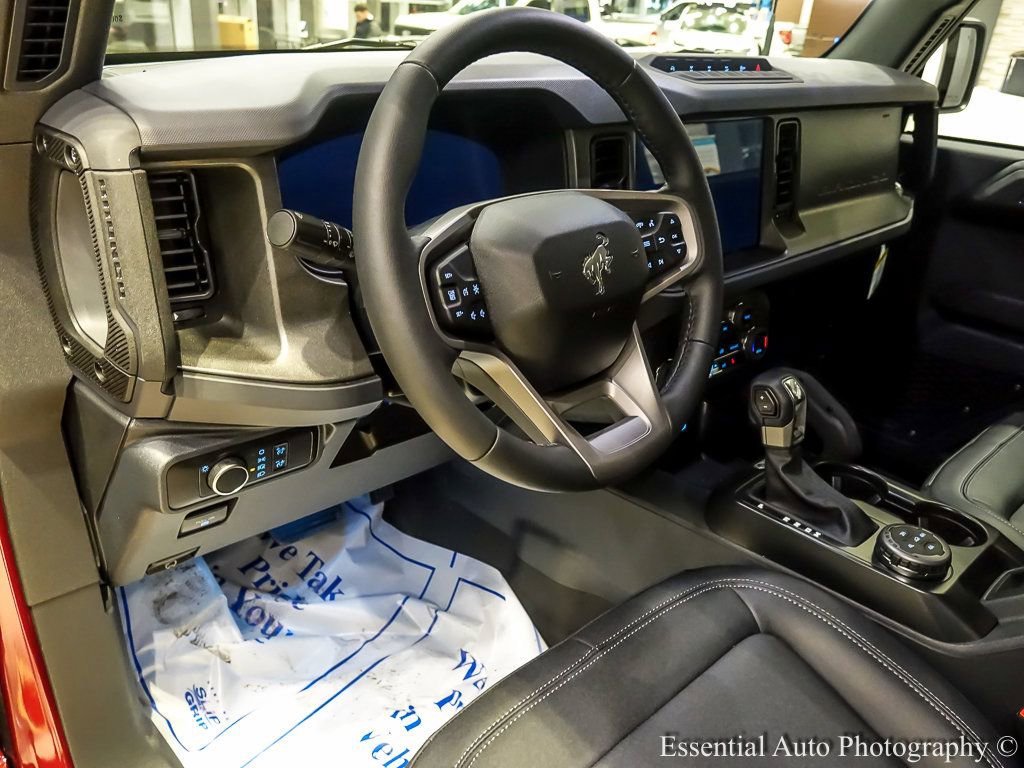 New 2025 Ford Bronco Badlands image 10