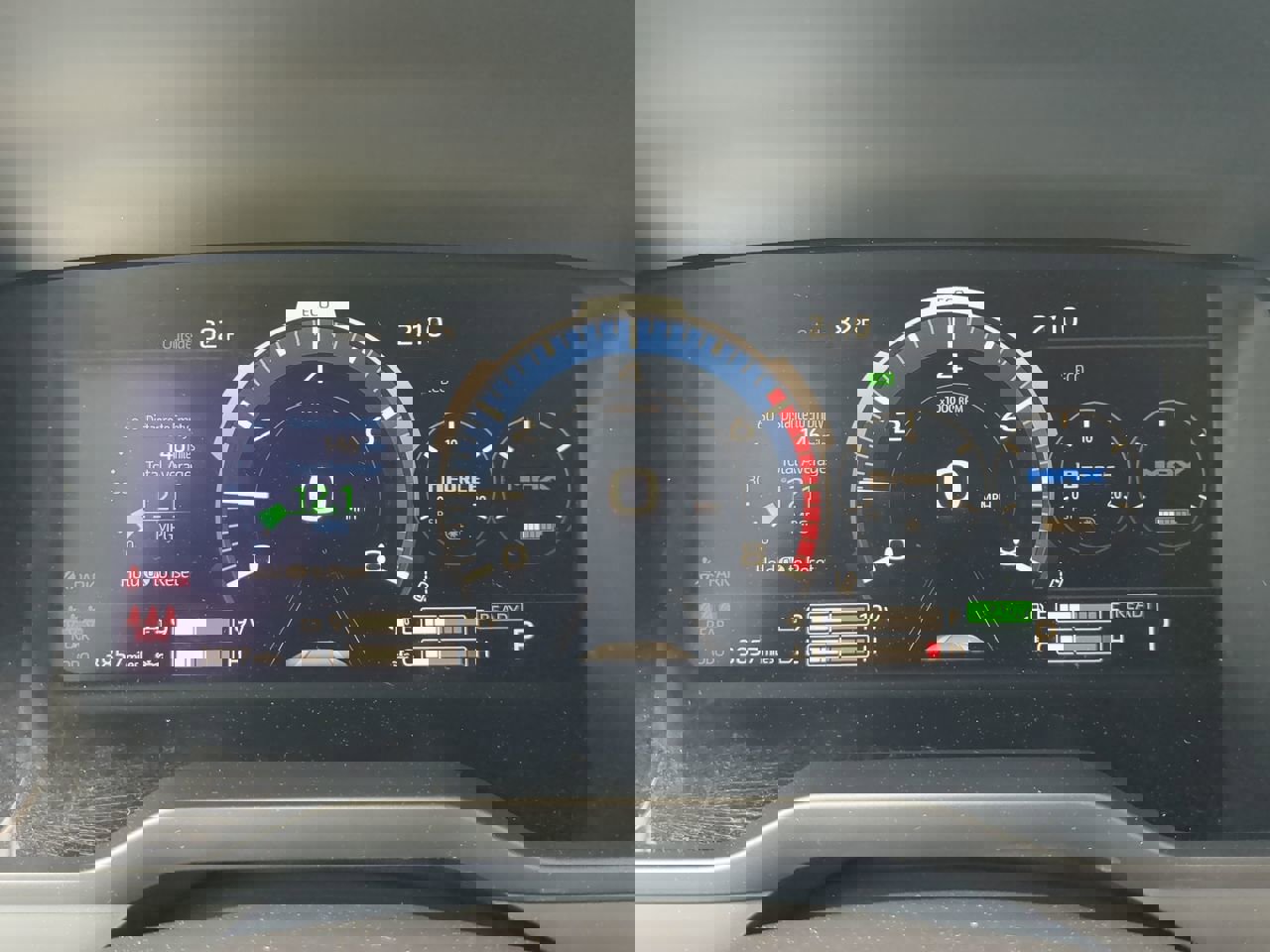 Used 2025 Toyota Tundra Platinum image 26