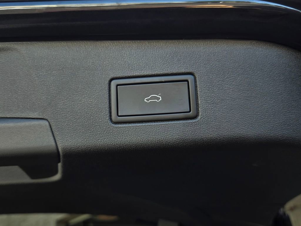 Certified 2023 Volkswagen ID.4 Pro S Plus AWD/4WD image 26