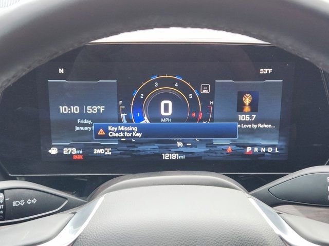 Used 2025 Chevrolet Suburban Premier image 4