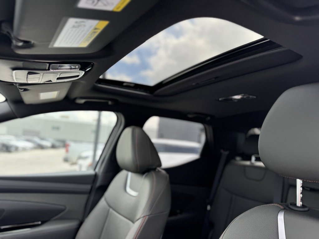 New 2025 Hyundai Santa Cruz Limited image 18