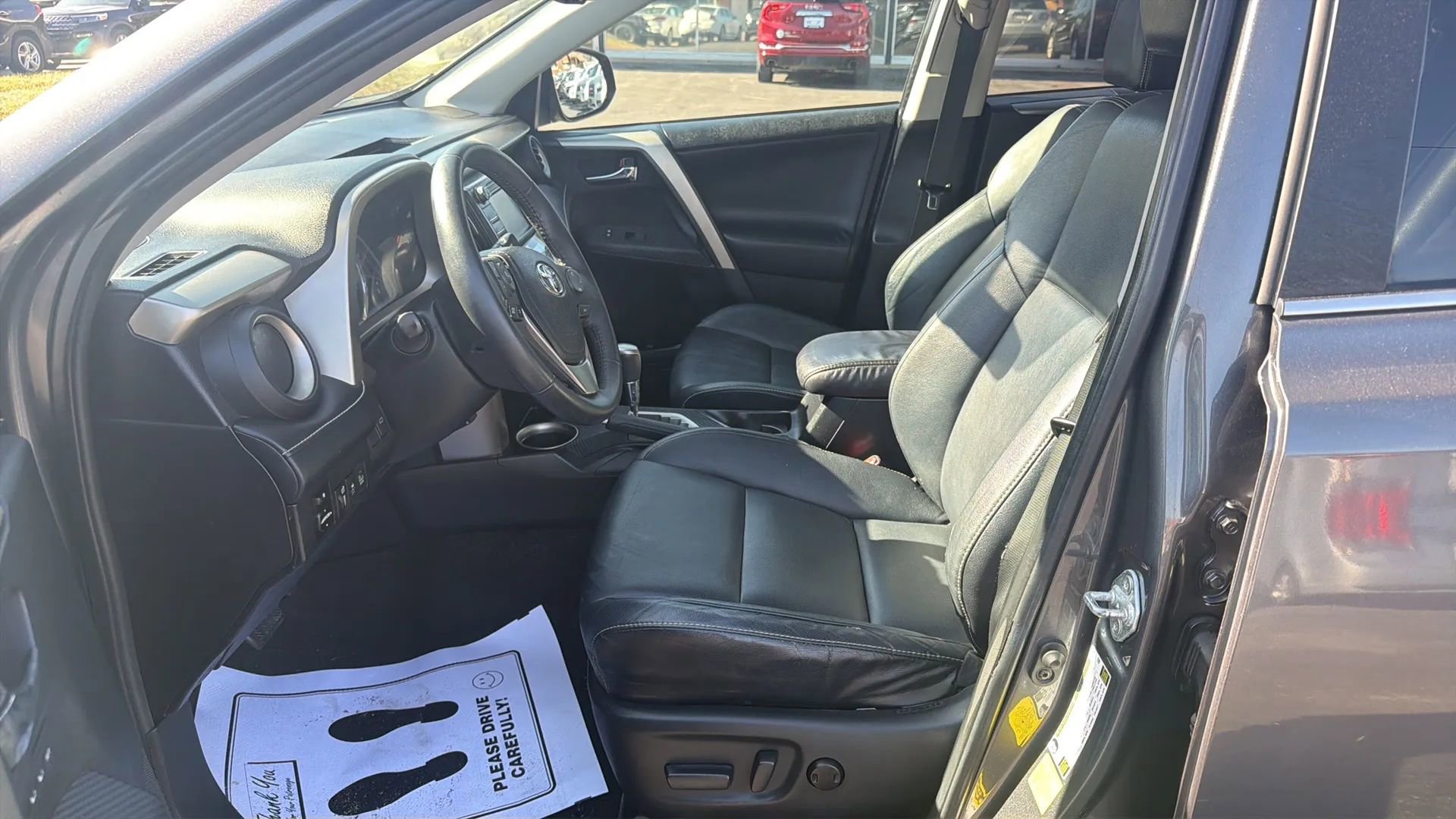 Used 2013 Toyota RAV4 Limited FWD image 9