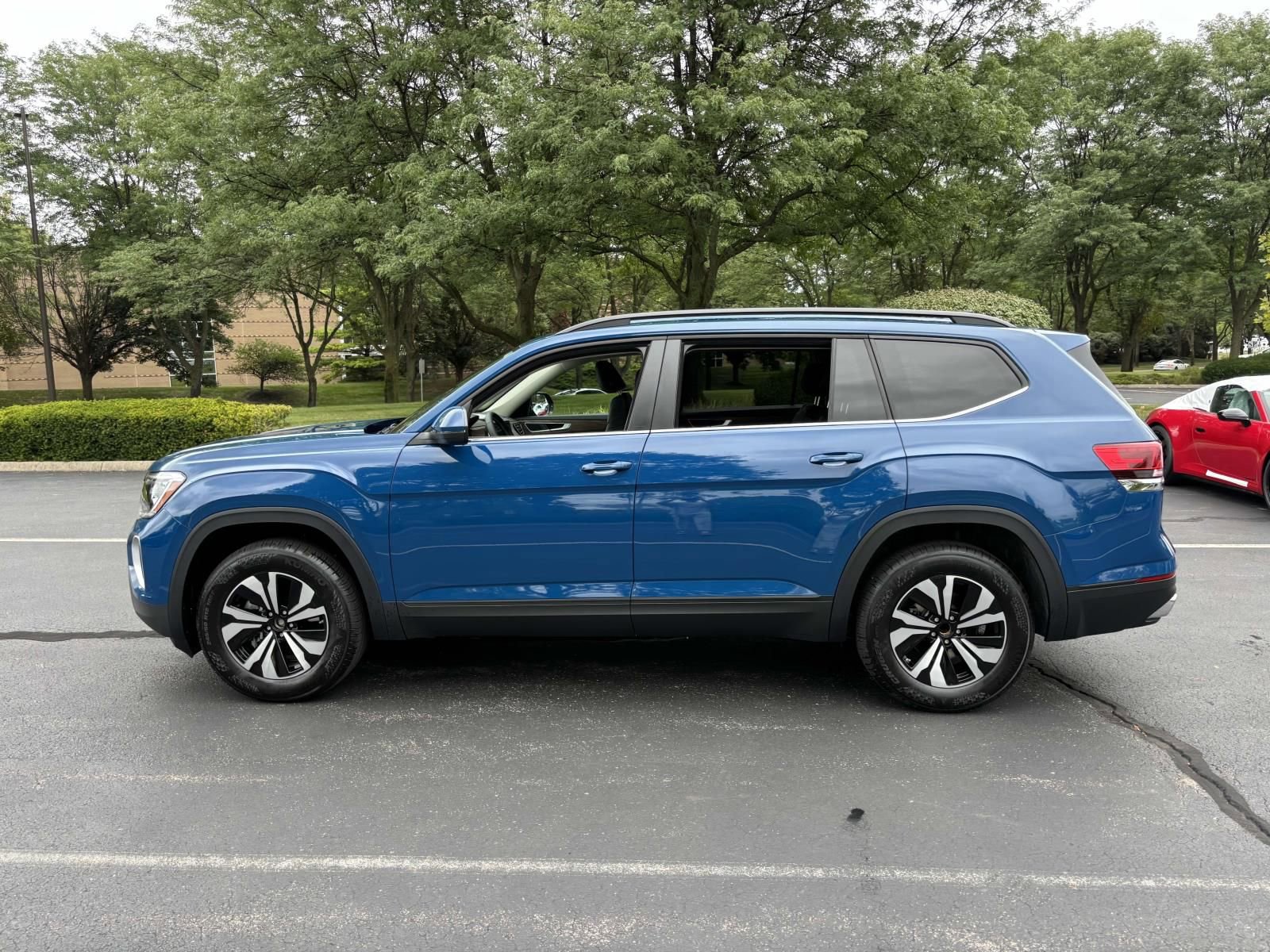 New 2026 Volkswagen Atlas SE image 4