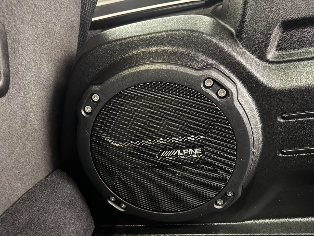 Used 2021 Jeep Wrangler Unlimited Sahara w/ Cold Weather Group image 15