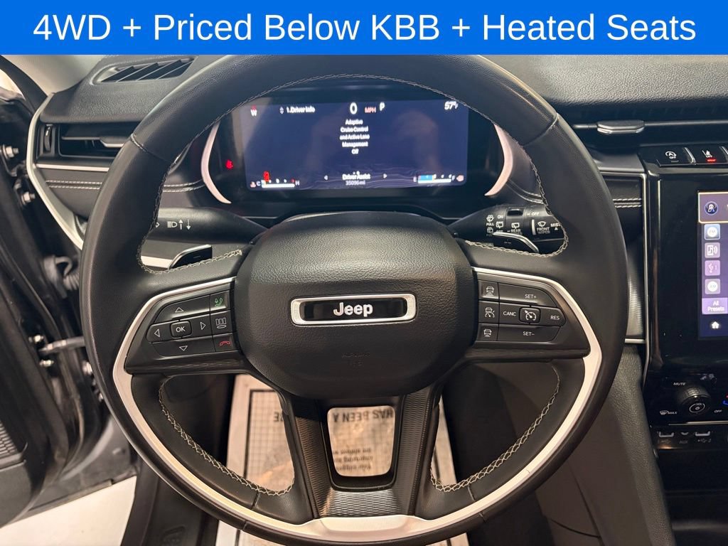 Used 2023 Jeep Grand Cherokee Laredo AWD/4WD image 13